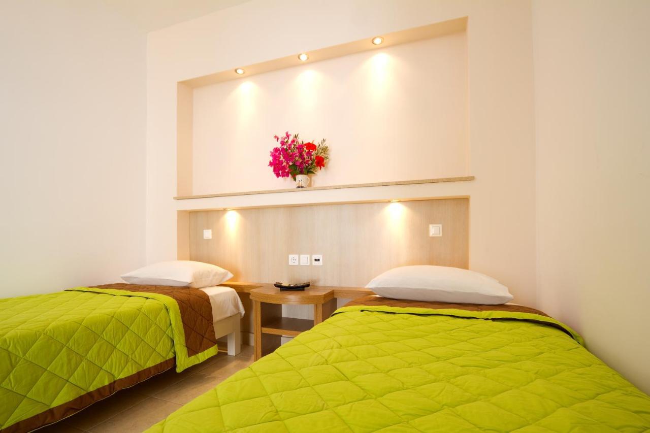Galaxy Hotel Mylopotas Chambre photo